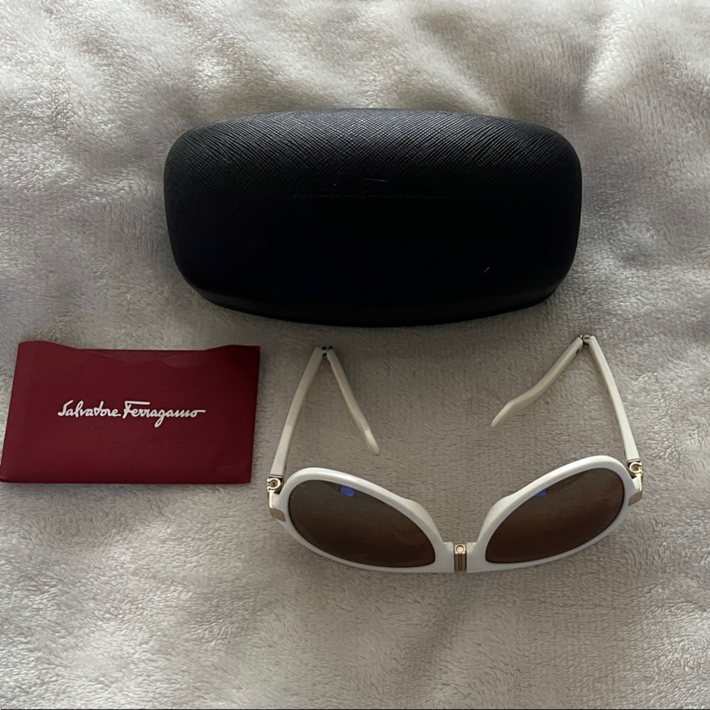 Salvatore Ferragamo Ivory Sunglasses with Black Case